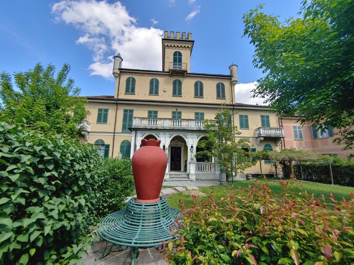 B&B Villa Ferrari Asti Esterno foto
