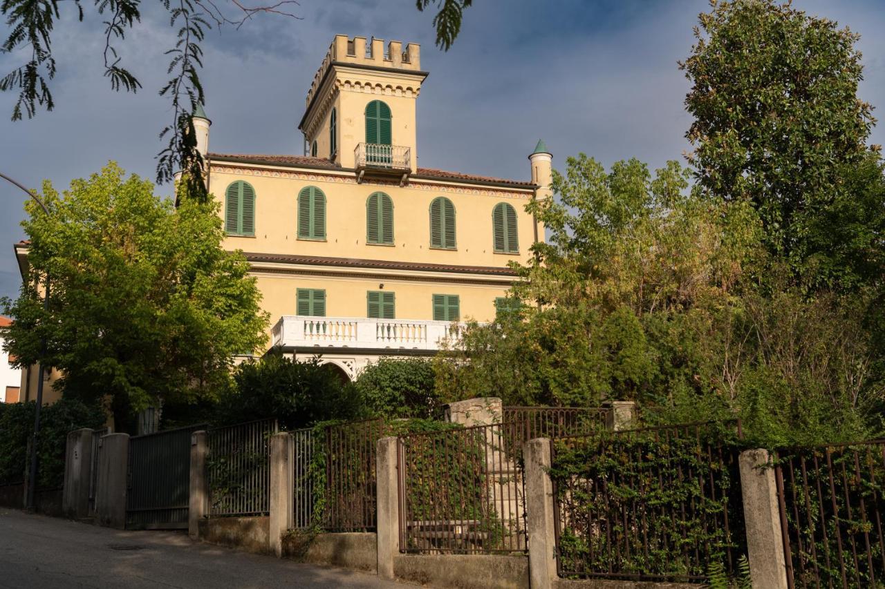 B&B Villa Ferrari Asti Esterno foto