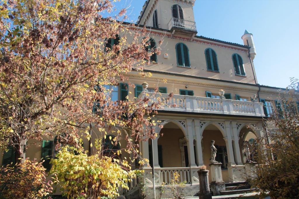 B&B Villa Ferrari Asti Esterno foto